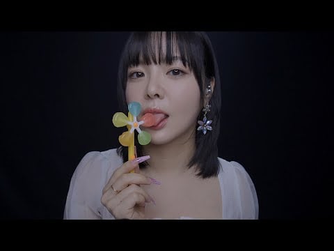 ASMR Spinning Pinwheel Lollipop with 👅
