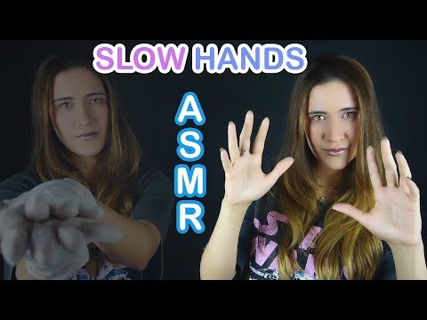 Lentos movimientos de mano. Suaves susurros y caricias para ti. ASMR ESPAÑOL