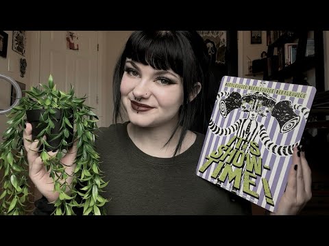 ASMR | Green Triggers For St. Patrick’s Day ☘️ tapping, tracing, etc