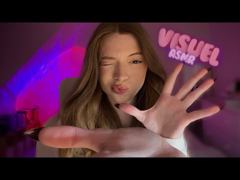 - ASMR - HAND MOVEMENTS ET CHUCHOTEMENT👐🏻