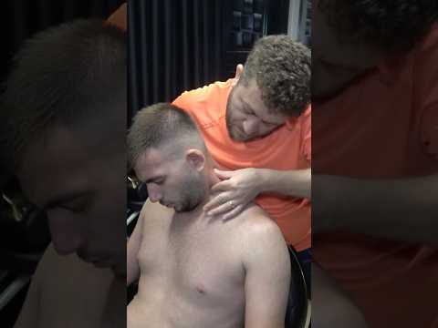 ASMR Barber Back Acne Removal - Massage And Cracks #asmrbarber #cracks #massage #barber #sleep #acmp