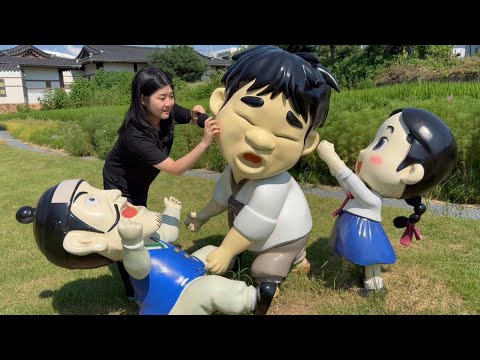 ASMR IN  you jeong village 🏘️ 500+ outdoor triggers / Camera tapping, scratching 📚