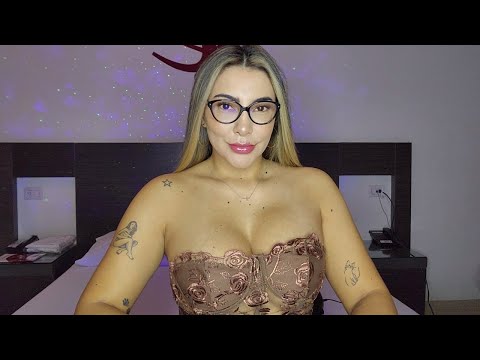 La hna mayor de mi compañera. #ASMR #lecturasusurrada #colombiana #paisa ♥️😉