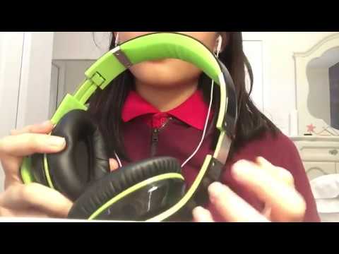 ASMR Tapping on Headphones