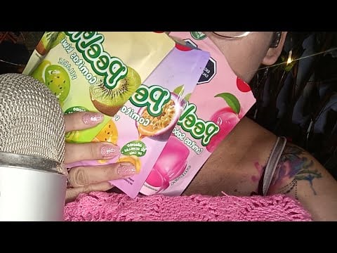 ASMR comiendo gomitas pelables de sabores #asmr #mouthsounds @lizzOroASMR 