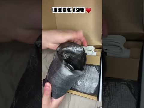 Regalo de Cumple hecho por mis amigos del trabajo ♥️ #asmr #asmrcommunity #unboxing #asmrcasero