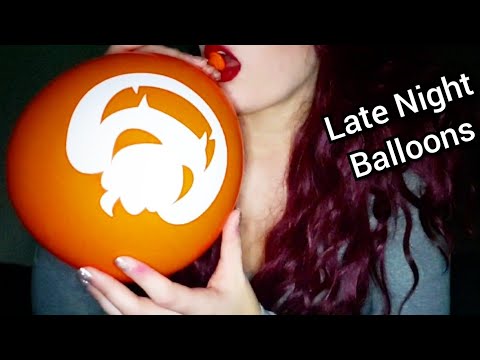 ASMR Blowing Up Balloons and Popping Them With My Teeth(Halloween Balloons)🎃🖤🎃🖤🎃