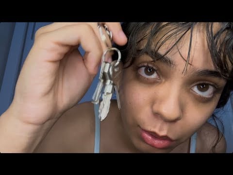 ASMR - EXPLORANDO OBJETOS ALEATÓRIOS, TAPPING, SONS DE BOCA E MUITO SUSURRO