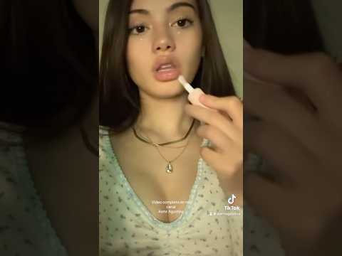 ASMR KISSES #asmr #relax #mouthsounds #asmrbesitos #susurros #asmrmouthsounds #tingles #sleepytingle