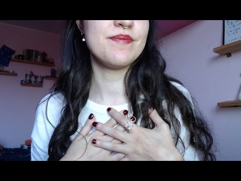 il mio primo video asmr in italiano ! | ASMR ITA | whispering