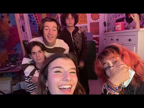 ASMR WITH FRIENDS (NOT REALLY ASMR)