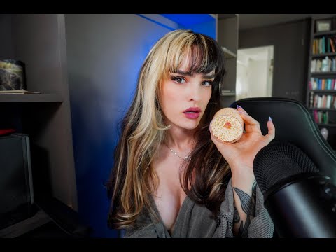 ASMR Your ADHD Girlfriend Pumps Your Mic