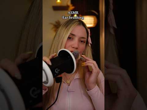 Ear brushing with the 3Dio microphone #asmr #3dioasmr