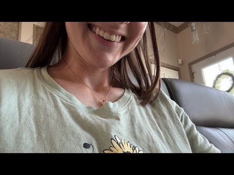 ASMR MOUTH SOUNDS & HAND MOVEMENTS