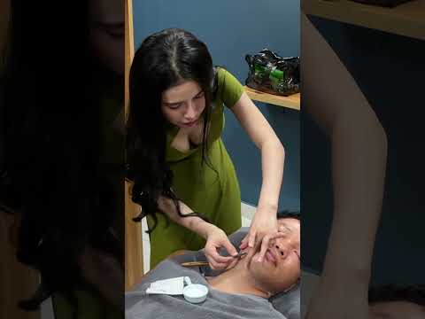 VIP Barbershop AI (LUCY) Shave #SHORTS - Ho Chi Minh City, Vietnam