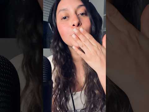 Jugamos STOP con la V ♥️ #love #asmr #relax #mouthwhisper #asmrcommunity #youtubeshorts