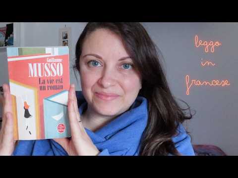RILASSATI MENTRE LEGGO IN FRANCESE 🌸 ASMR ITA