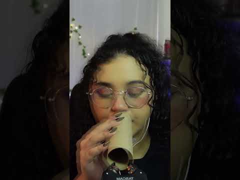ASMR sons de boca no cano em camadas