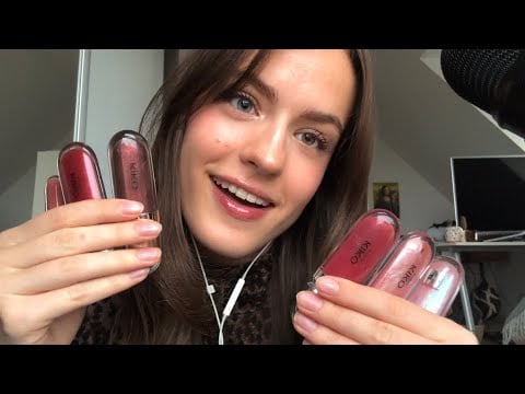 ASMR - lipgloss & mouth sounds 💕