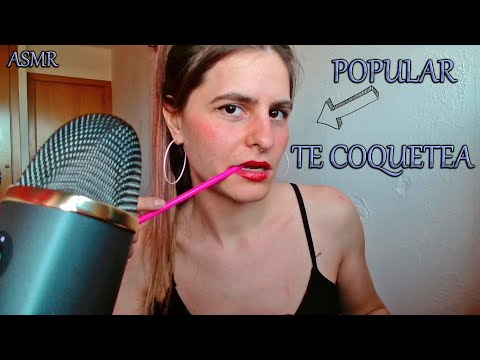 ASMR - LE GUSTAS a la POPULAR de clase 💕😜 | ASMR ESPAÑOL ROLEPLAY