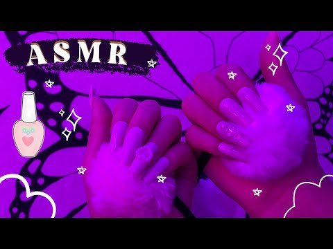 Poniéndome uñas 🪞| Susurros relajantes | Andrea ASMR 🦋