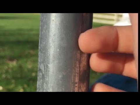 ASMR-Tapping+Scratching outside