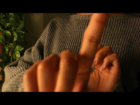 ASMR trying to break through your screen 👀📸 (kinda blurry)
