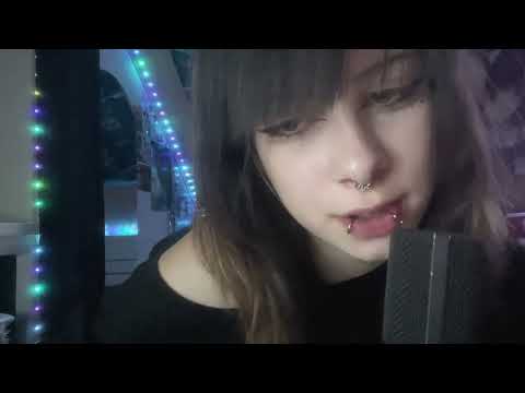 асмр emo teen girl тихо жалуется на жизнь💔 неразборчивый шепот…