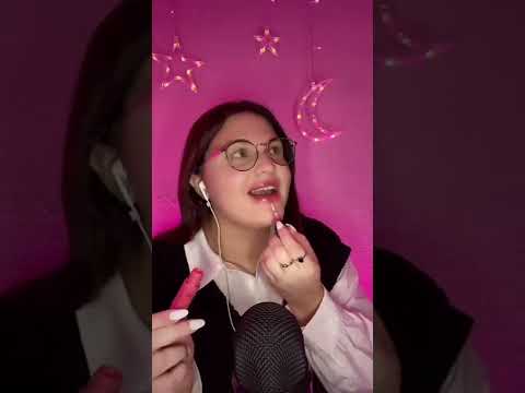 ASMR POV : la fille timide de la classe te demande ton gloss #shorts