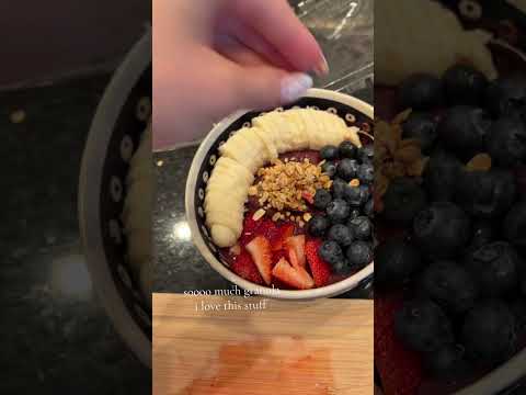 so goated, lmk if u try ofc 🥹👐🏼 #asmr #relax #acai #unintentionalasmr