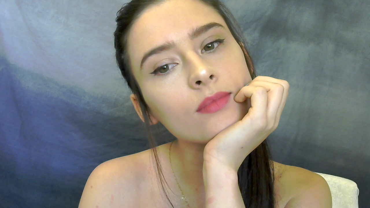 Testing out livestream :)