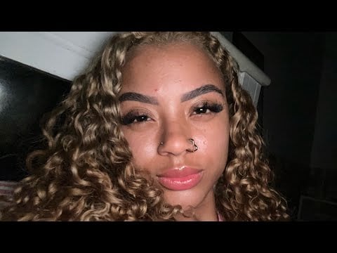 ASMR MOUTH SOUNDS AND LIP GLOSS💤💙