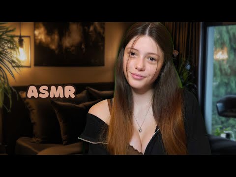 ASMR | Bestie Who’s LOWKEY IN LOVE With You Gives You Relationship “Advice”..