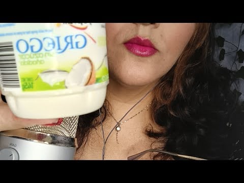 ASMR Comiendo yogurth griego con los deditos y dejando unos saluditos