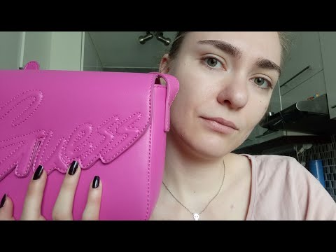 ASMR- What's in my bag + leather tapping