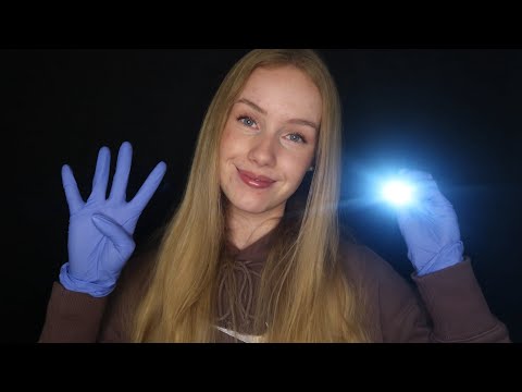 ASMR - Eye Exam (Follow the light/Gloves) 👁️🔦 |RelaxASMR