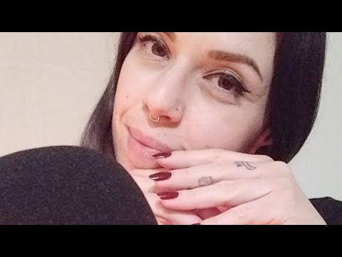 Rieccomi qua! (Live poco ASMR)