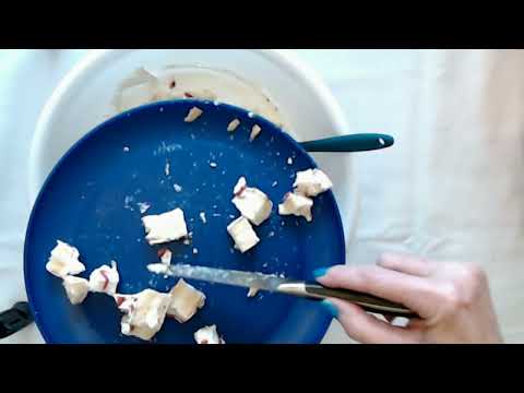 ASMR | Moving Pieces of Little Debbie Cake on a Plate (No Talking)