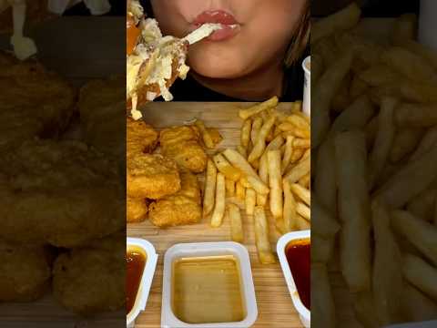 MCDONALD’S BIG MAC AND FRIES #asmr #mcdonalds #shorts