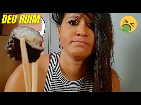 ASMR experimentando COMIDA JAPONESA PELA 1º VEZ 🍣  Eating Sounds MUKBANG - Mastigacao - DEU RUIM 🤢