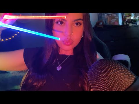 ASMR Light Triggers (focus+mouth sounds) 