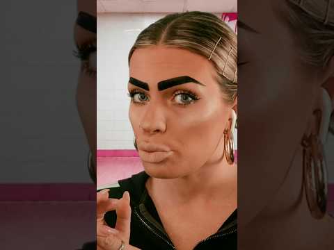 ASMR british chav girl protects you 🫶🏼🩷 #asmr #asmrroleplay