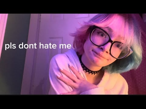 (kinda asmr??) lookin at grammy red carpet outfits -3-