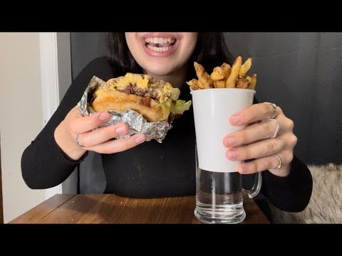 FIVE GUYS BACON CHEESEBURGER AND FRENCH FRIES ASMR *NO TALKING*
