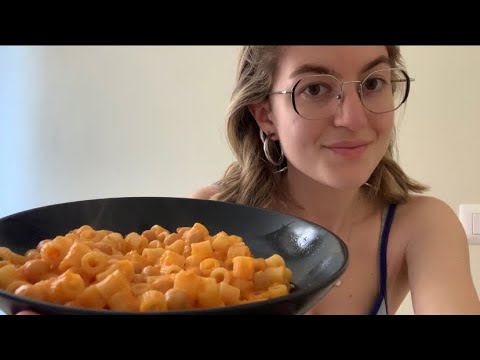 EATING PASTA 🍝 pasta e ceci (mukbang asmr ita)|| Luvilè ASMR