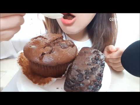 초코머핀 & 꾸덕한 브라우니 ASMR Chocolate Muffin & Brownie Cake Eating Sounds No talking Mukbang 이팅사운드 노토킹 먹방