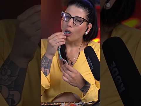 Das war so lecker! 😊 #asmr #asmrearsounds #asmrsounds #asmreating #viral #fyp #trends #shorts