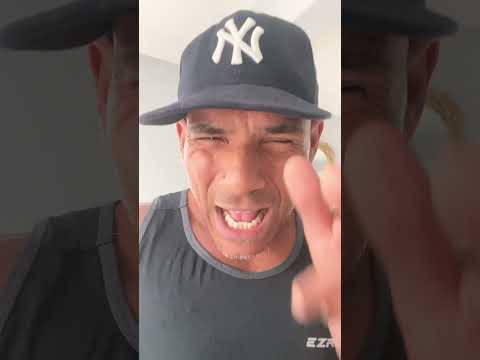 MOUTH SOUNDS ASMR #asmr #relax #tingly #mouthsounds #sleepytriggers #short #funny #memes #fyp