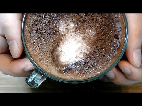 ASMR - hot chocolate foam and ear to ear binaural whispers. ASMR po polsku gorąca czekolada.