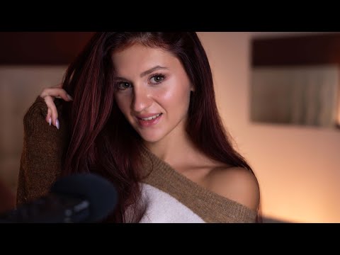 CLOSE-UP ASMR | Intense NAIL TAPPING 💅🏻 + Relaxing MOUTH SOUNDS 👄